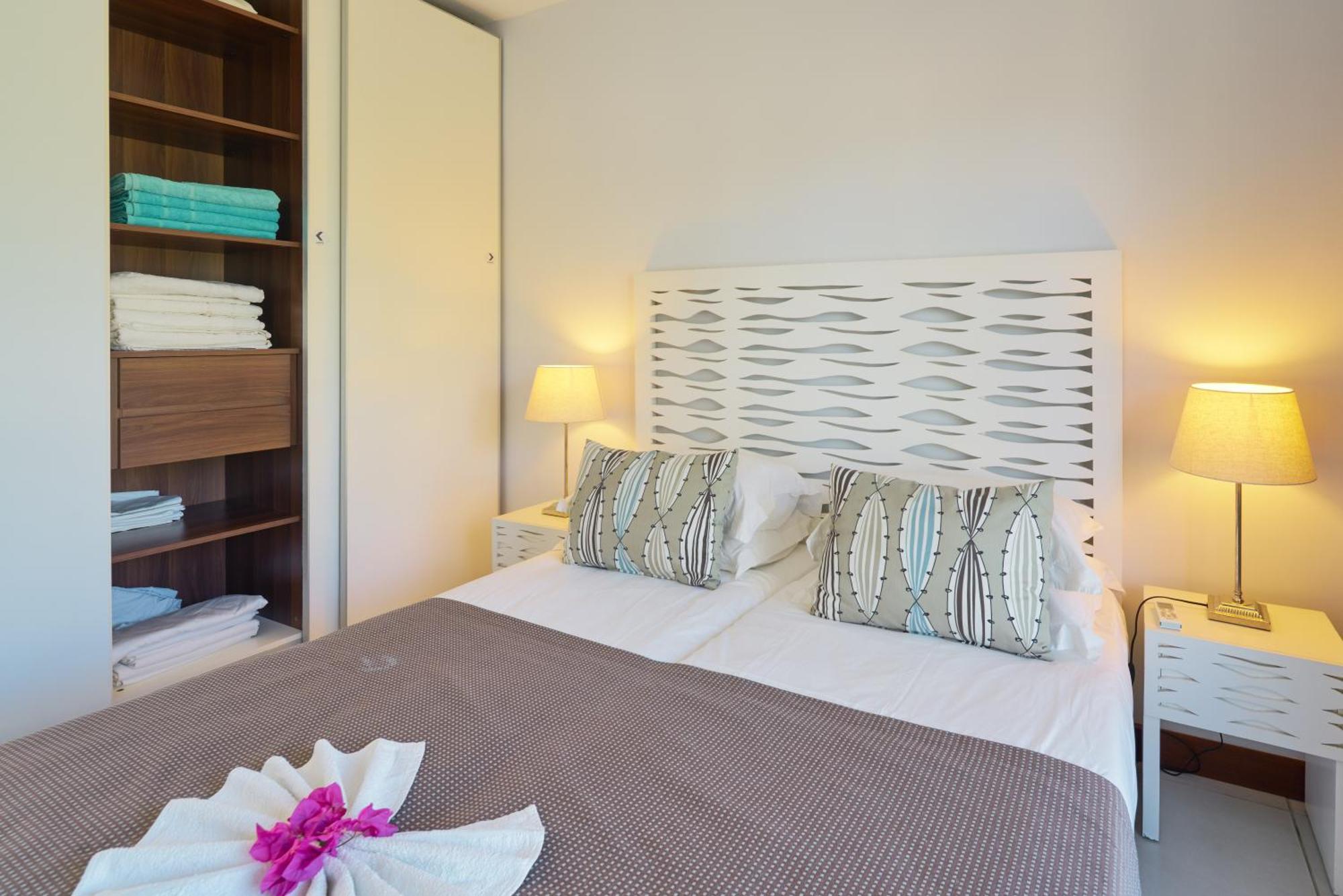 Bleue Beachfront With Lov Apartment *
